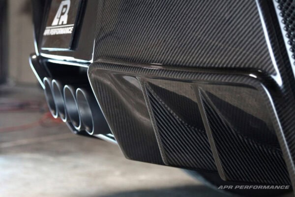 APR Performance - Carbon Fiber Rear Diffuser (Version 2) Chevrolet Corvette C7 Z06 14+ Without Under Tray - Image 3
