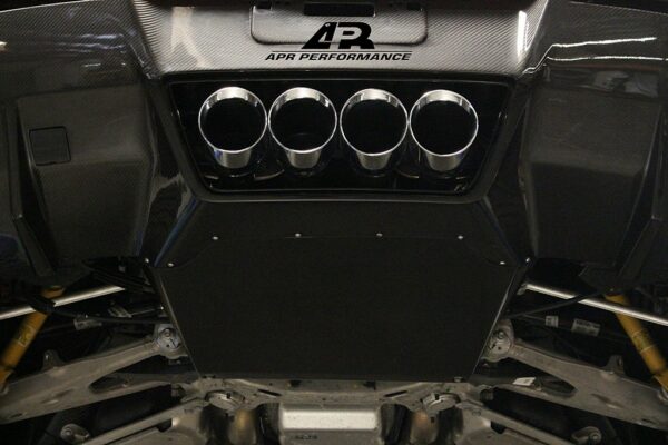 APR Performance - Carbon Fiber Rear Diffuser (Version 1) Corvette C7 Z06 14+ With Under Tray - Image 5