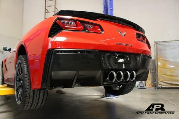 APR Performance - Carbon Fiber Rear Diffuser (Version 1) Corvette C7 Z06 14+ Without Under Tray - Image 4